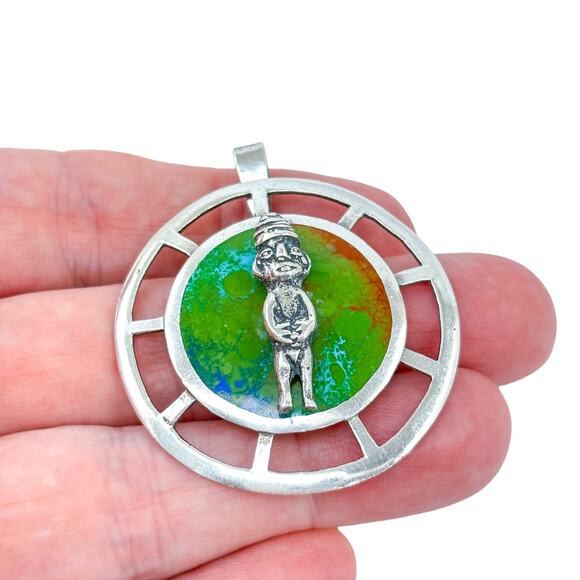 Vintage Peru Laffi Green Slag Glass Figure Pendant - Picture 1 of 7